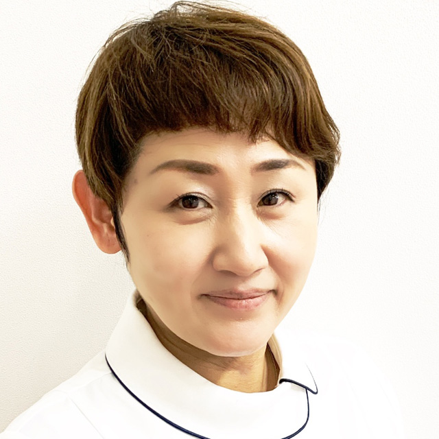 川本　秀美