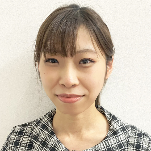 山田　稜子