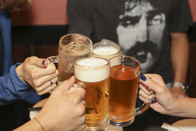 ダイエット！…でも飲むことが止められない人のための「アルコールの糖質ランキング表」