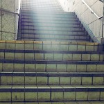 レッツ通勤エクササイズ！階段で消費できるカロリーとは？