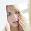 新生活や季節の変化による肌への影響と肌あれによる心への影響とは？