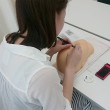 アパレルからアイスタイリストへ新しい道を切り開くためスクールでマツエクスキルを学ぶ